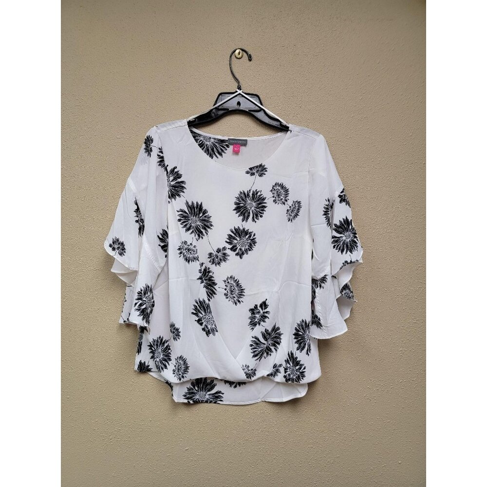 Vince Camuto Pearl Ivory Floral Print Blouse With Ruffle Sleeves Size S
